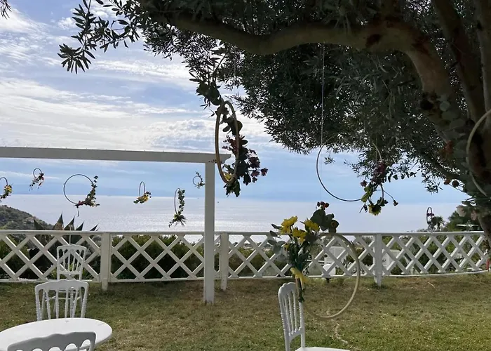 Villa Luxury With Pool And Garden *